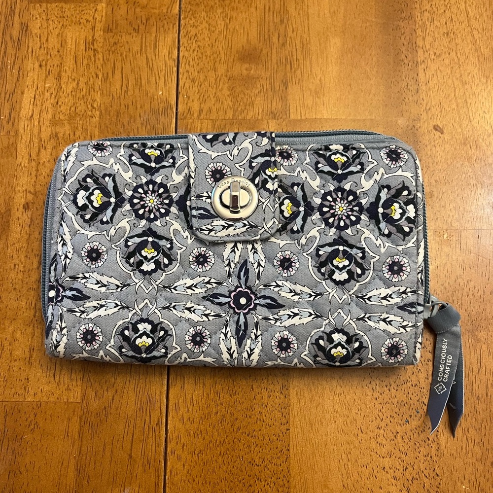 Vera Bradley Wallet